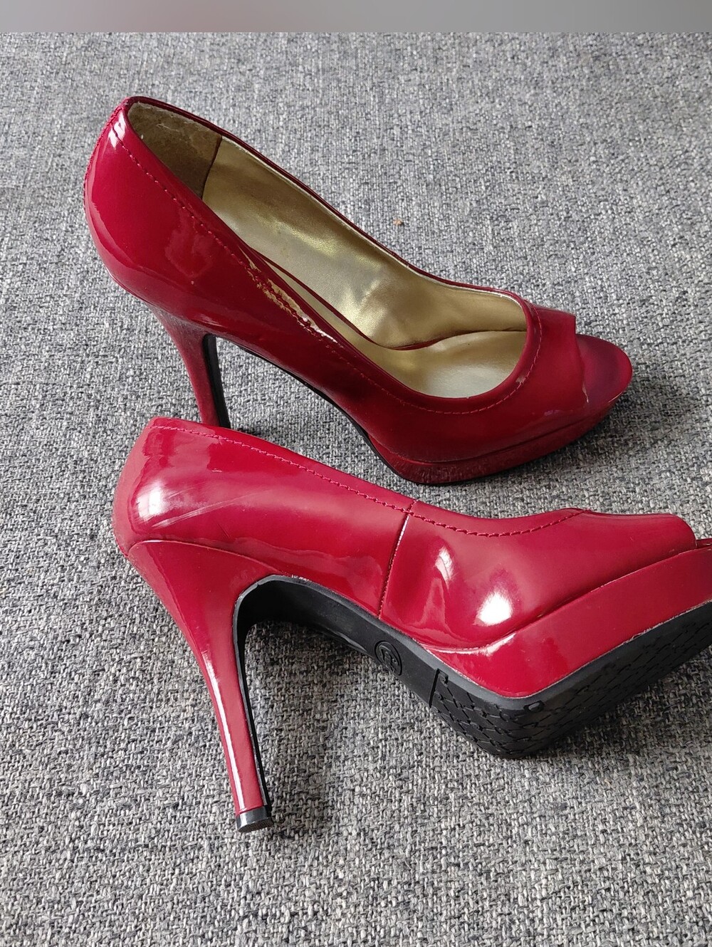 Y2K Retro Candie's Cherry Red Peep Toe Platform Stiletto Pumps Coquette Size 9.5